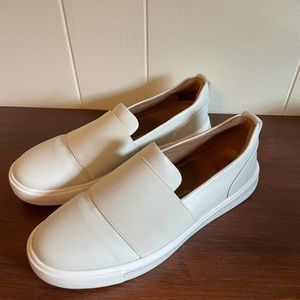 Clarks Unstructured Sneakers, 6.5, slip on